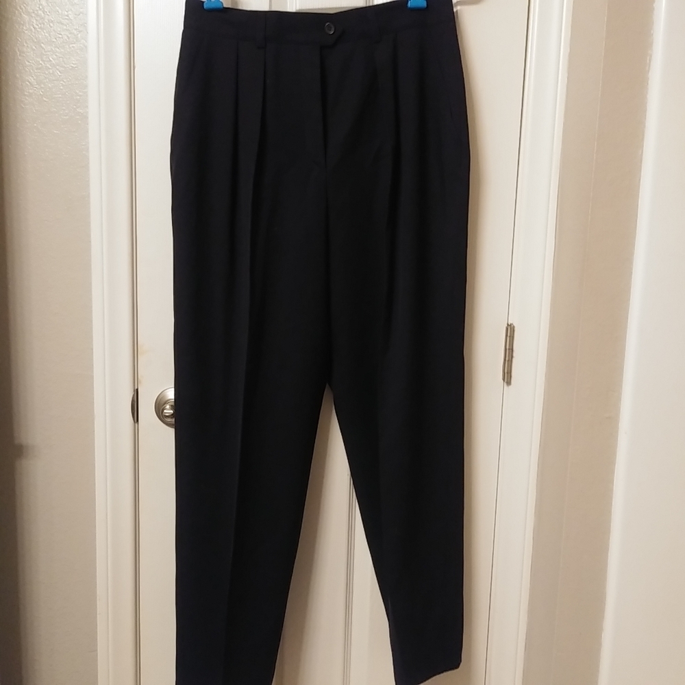Escada by margaretha let NWOT wool pants